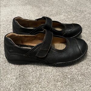 Born Leather Flats Mary Janes with Velcro Strap